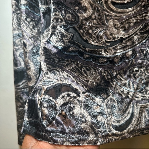 Context Black Gray Paisley Dark Romantic Velvet Burnout Whimsigoth Blouse Size M - Picture 14 of 16